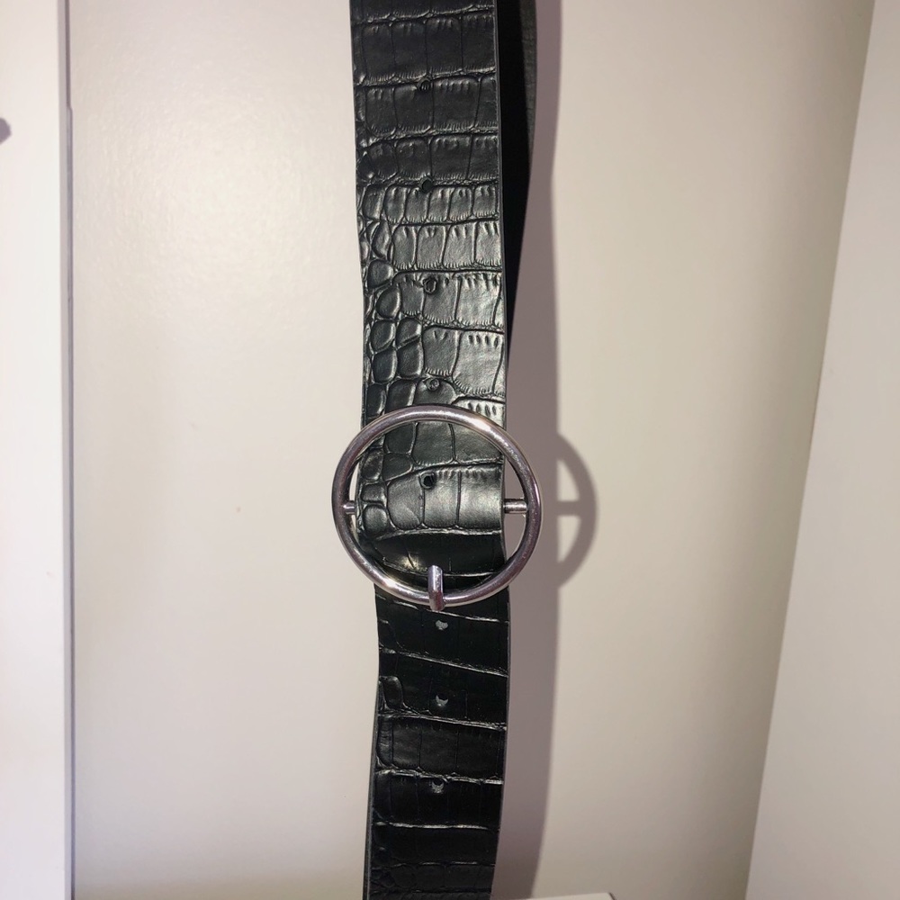Black belt from Lulus